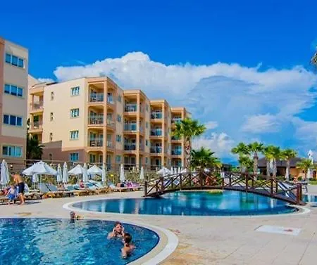 Kusadasi Golf Resort-the Oaks Self Catering Διαμέρισμα